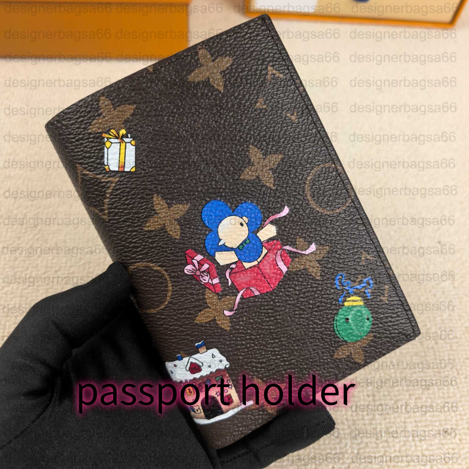 Luxury wallets for man women High quality Classic Designer Card Holder PASSPORT COVER Fashion Brand Fashion Credit Credit card cover Couple Family Travel