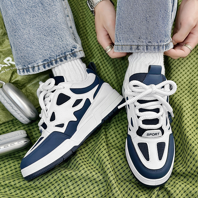 2026 new Spring New Men's Shoes: Korean Style Trendy Shoes Bread Shoes Men's Casual Shoes Travel Shoes Sports Shoes