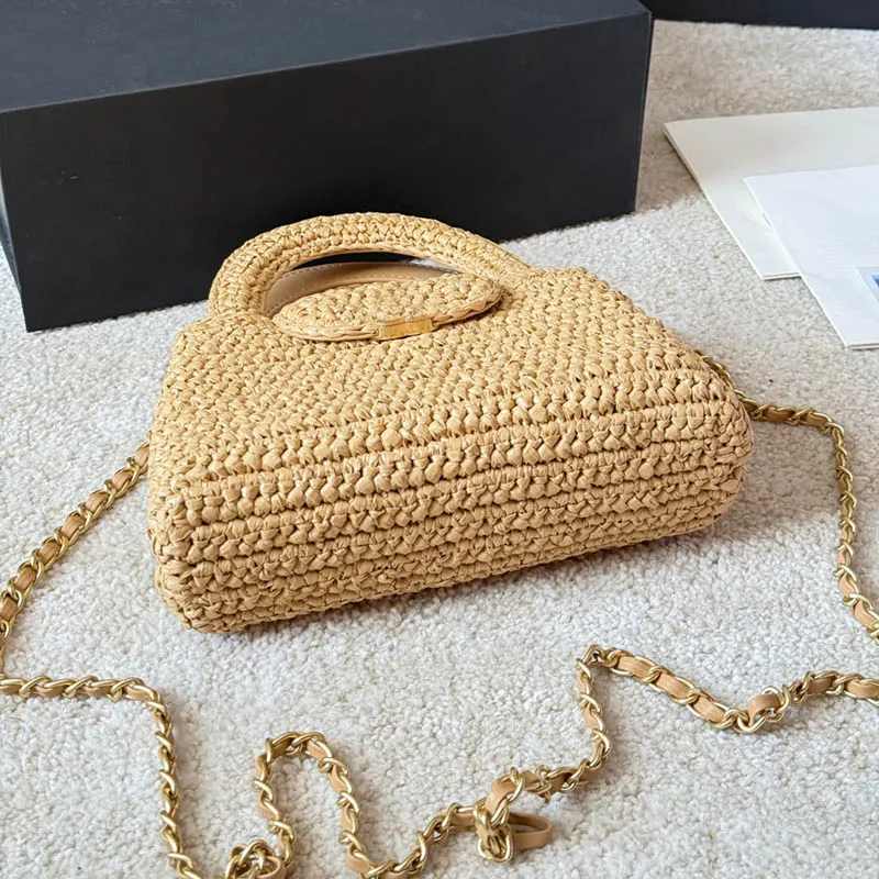 Woven Straw Mini Shopping Bag Designer Tote Gold Hardware Matelasse Chain Plaited Shoulder Bags Cross body bag Luxury Handbag with Handle Leisure Wall