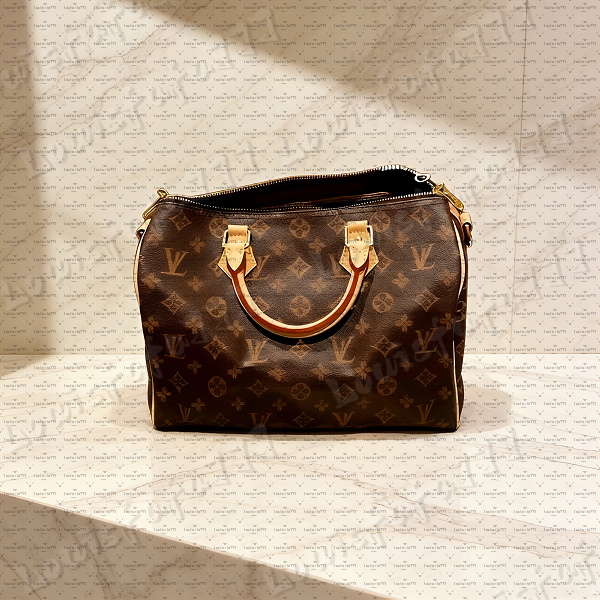 10A Designers Women pillow Shoulder Bags Messenger Travel bag Classic Style Fashion Flowers Lady Totes Luxury handbags 30cm sac M40390