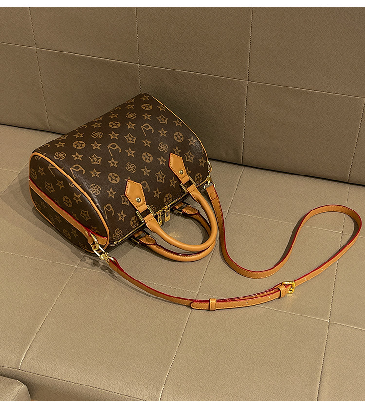 High Quality Soft Leather Printed Boston Bag 2026 New Design Women Bag Advanced Texture Versatile Fashion Shoulder Crossbody Bag Large and Small Sizes