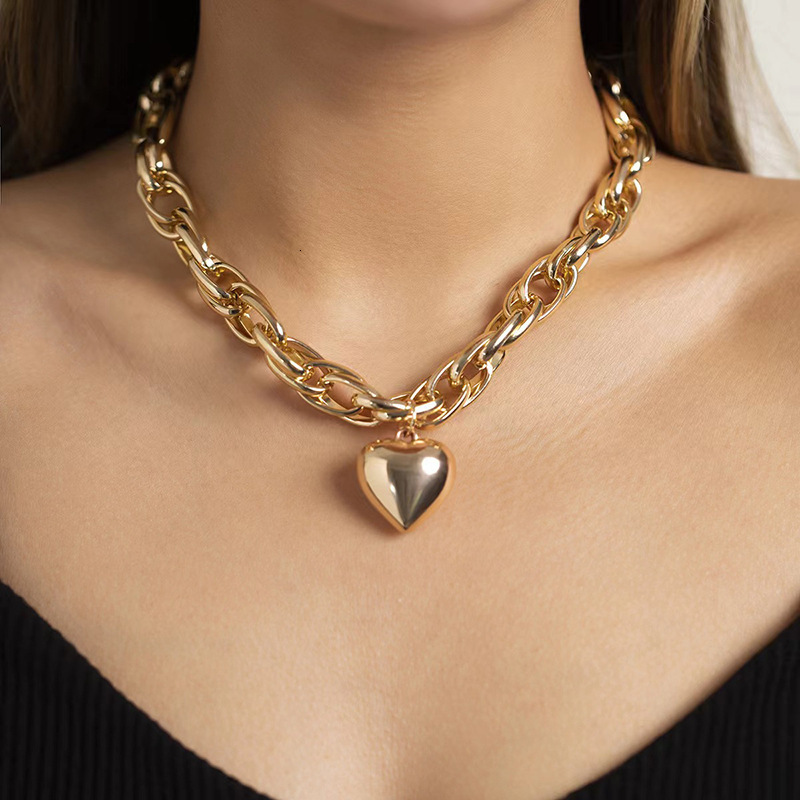 Luxury Brand Designer Jewelry European And American Style Foreign Trade Hot-Selling Jewelry Minimalist Hollow Thick O Necklace Exaggerated Heart Niche