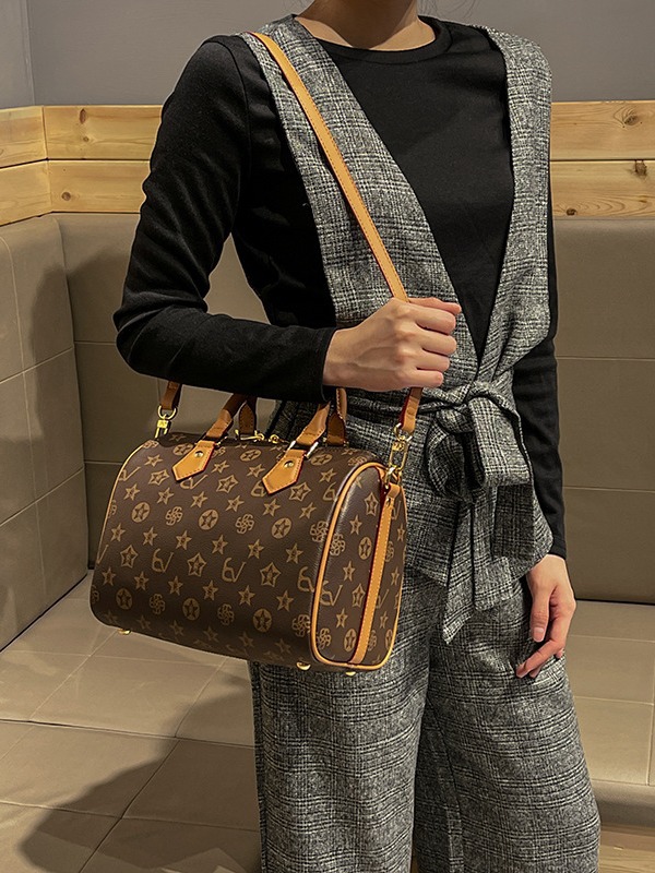 High Quality Soft Leather Printed Boston Bag 2026 New Design Women Bag Advanced Texture Versatile Fashion Shoulder Crossbody Bag Large and Small Sizes