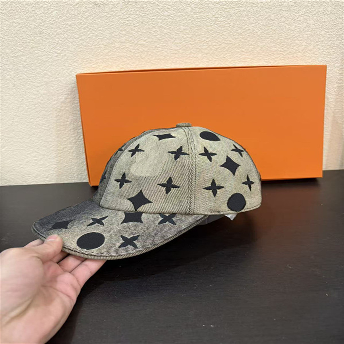 2026 High quality wholesale designer hats New men's Ball Caps Fashion women's Hats trend casual baseball caps High quality sunhats Sunhats Quality assurance 2891