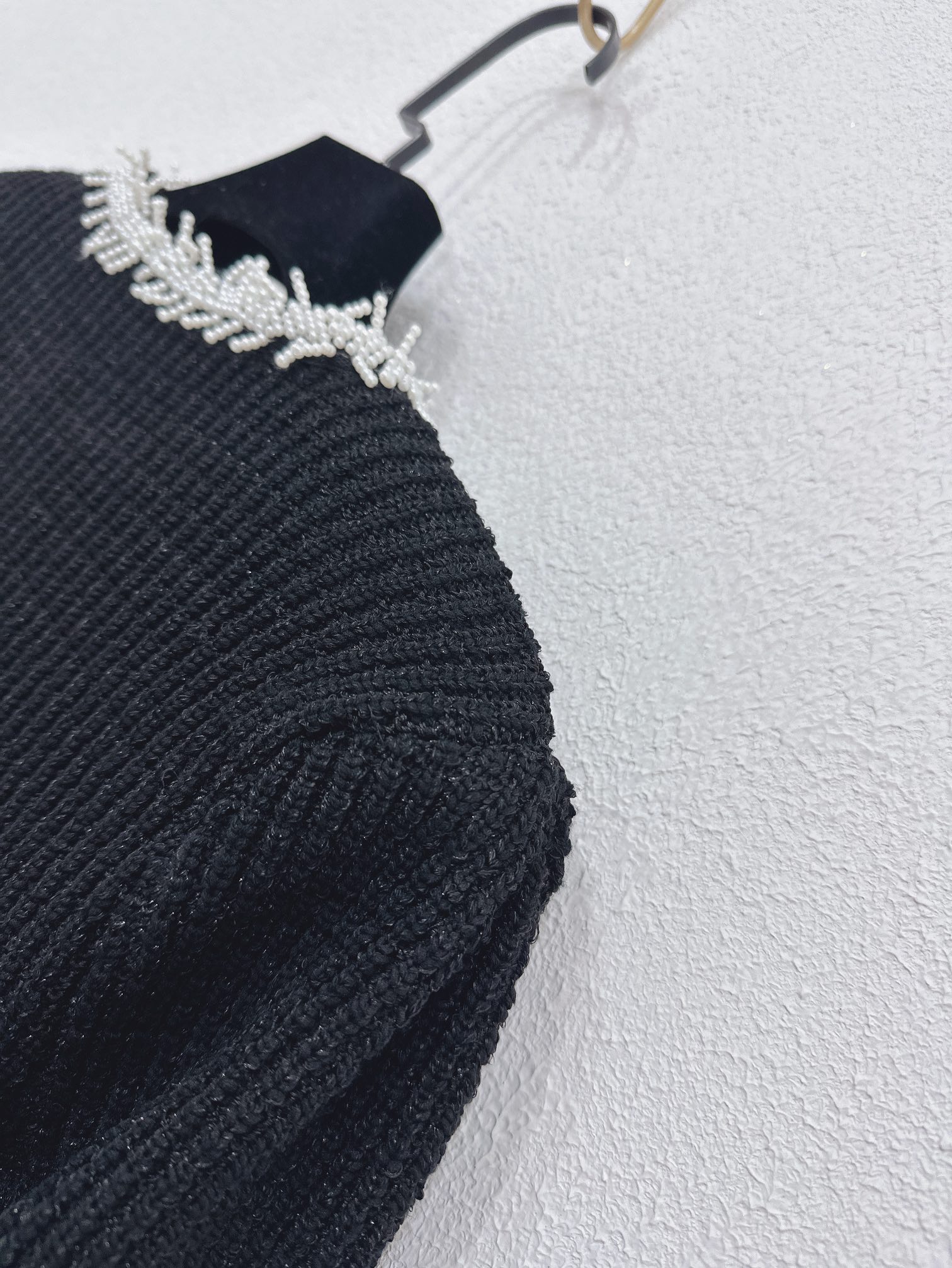 2026 Designer Spring and Summer Slim Black Long Skirt Classic Pearl Long Sleeve Knitted Bottom Women's Skirt