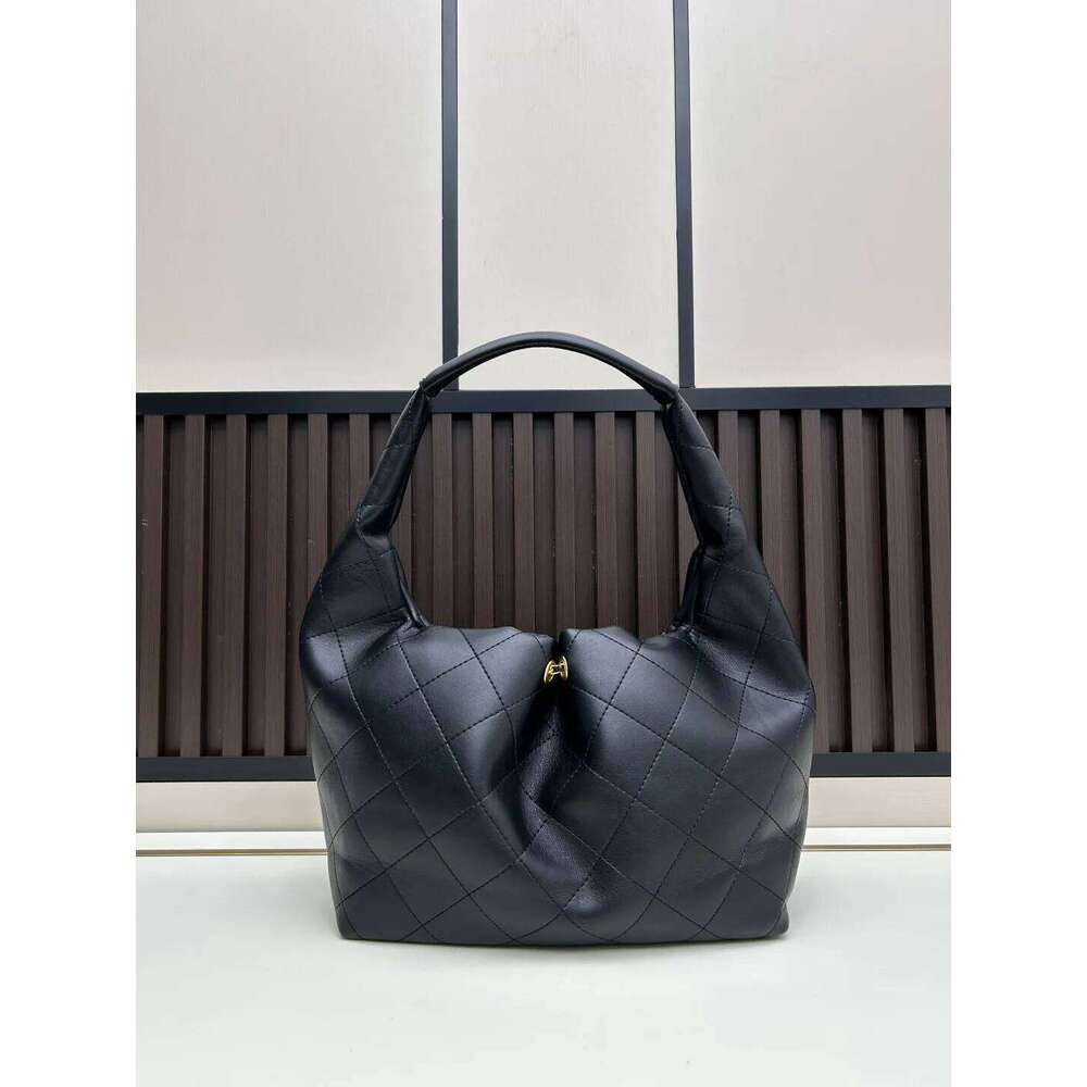 Hot Selling High End Armpit 25 New Fashion Trend Diamond Grid Shoulder Cloud Bag Light Luxury Handbag Luxury Bags PIERRELOUES