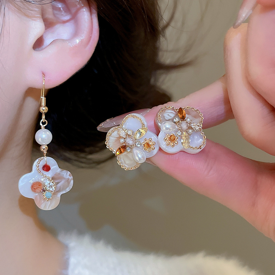 Monet Garden Oil Painting Style Freshwater Pearl Vintage High-end Ear Clips for Women 2026 New Earrings - view 4