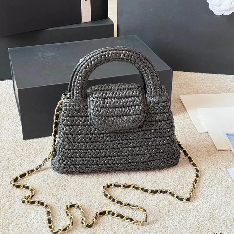 Woven Straw Mini Shopping Bag Designer Tote Gold Hardware Matelasse Chain Plaited Shoulder Bags Cross body bag Luxury Handbag with Handle Leisure Wall