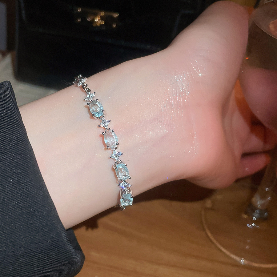 National Style Sparkling Window Flower Clover Bracelet for Women, New Chinese Style, Light Luxury, Cool Fashionable, Versatile and Elegant Jewelry - view 8