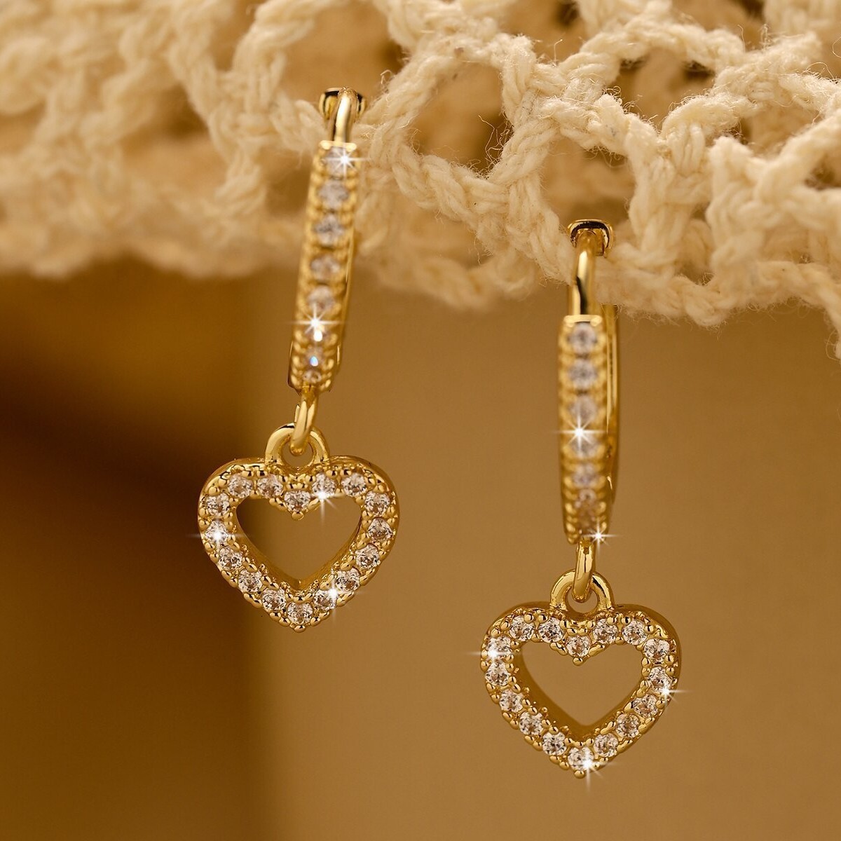 Luxury Brand Designer Jewelry Eco-Friendly Electroplated Passable European And American New Retro Heart-Shaped Pendant Ring-Shaped Zircon 16K Gold Ear - view 5