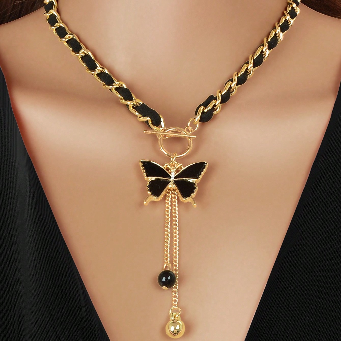 Luxury Brand Designer Jewelry Luxury Brand Designer Jewelry European And American Neck Chain Jewelry Tassel Velvet Black Wrapped Bow Choker Pendant Wo