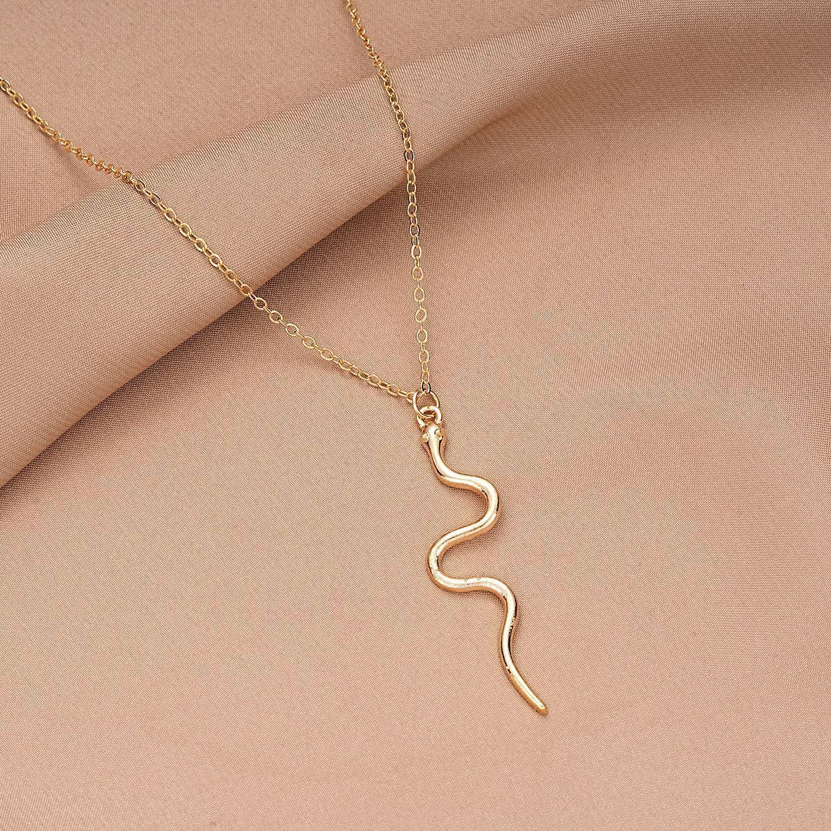 Luxury Brand Designer Jewelry European And American New Jewelry High-End Snake Necklace For Women, Unique Fashion Retro Snake Pendant Sweater Chain Wh - view 4