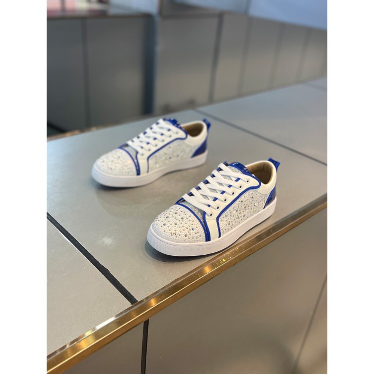 2026 Pre-Autumn New Low-Top Diamond-Encrusted Simple Lightweight Board Shoes Soft Sole Versatile Korean Street Retro Fashion Shoes
