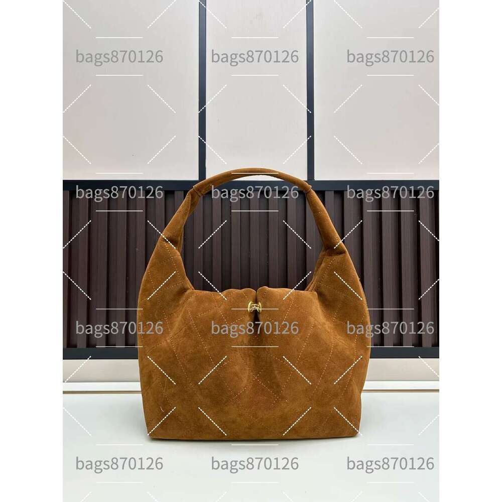 Hot Selling High End Armpit 25 New Fashion Trend Diamond Grid Shoulder Cloud Bag Light Luxury Handbag Luxury Bags PIERRELOUES