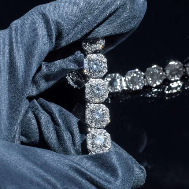 Stylish necklace with moissanite and VS grade round diamonds, 11mm wide, unisex, hip-hop rap tennis clavicle chain Shine brightly AAAAA Free delivery