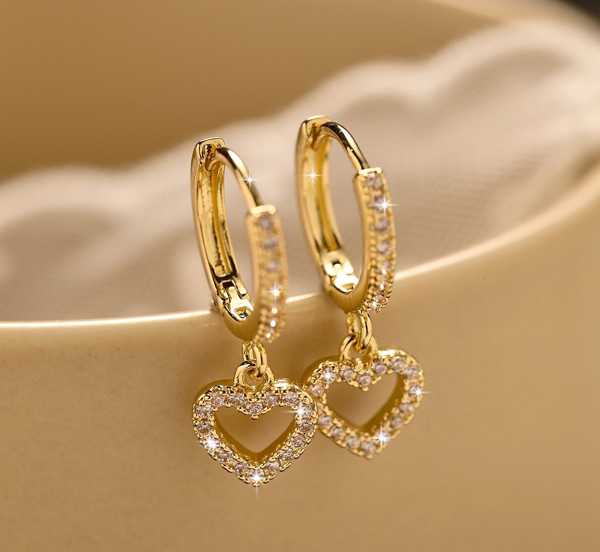 Luxury Brand Designer Jewelry Eco-Friendly Electroplated Passable European And American New Retro Heart-Shaped Pendant Ring-Shaped Zircon 16K Gold Ear - view 7