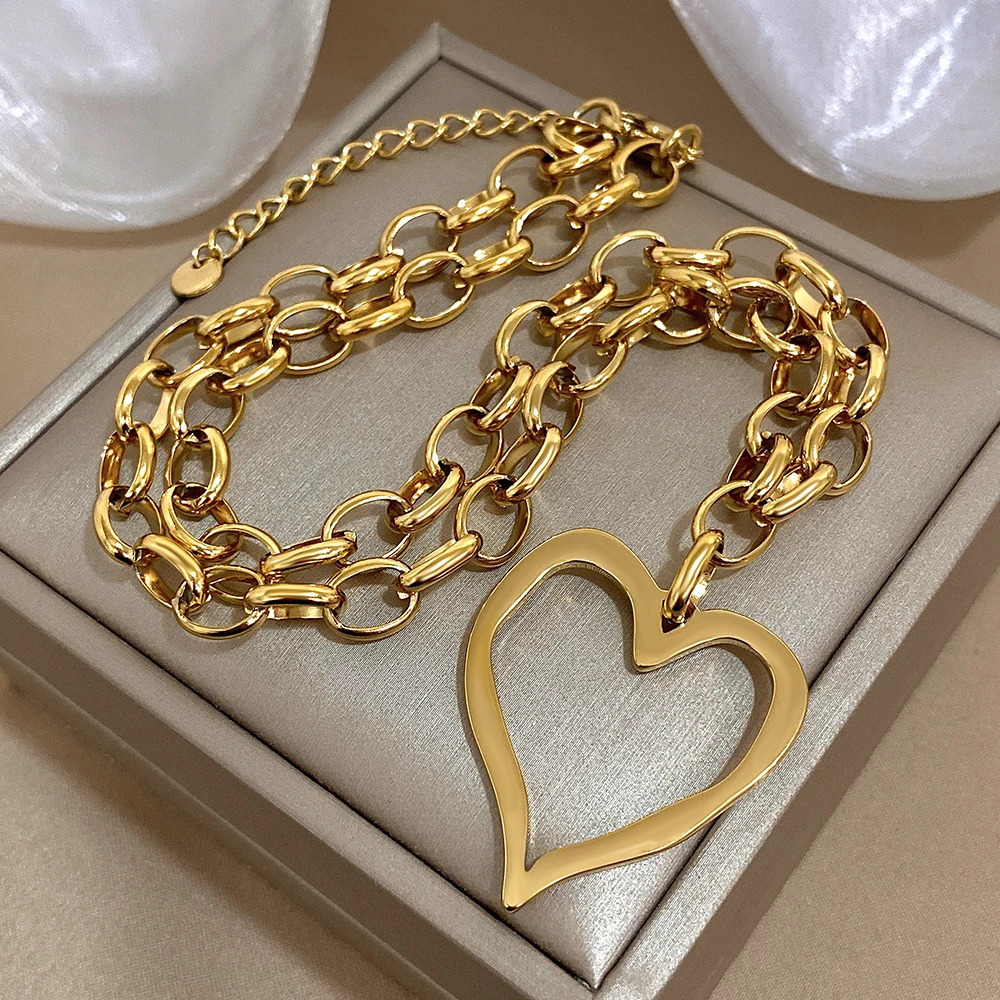 Womens Trendy Stainless Steel Big Heart Pendant Necklace Irregular Hollow Golden Metal Thick Chain Jewelry Accessory 260107
