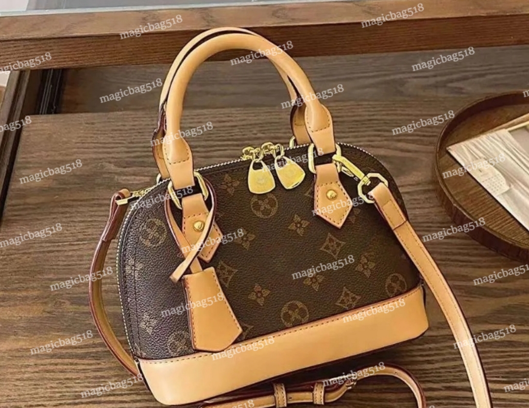 5A high quality Fashion womens Luxurys designers Bag Shoulder Handbags wallet Clutch shell Bag Totes CrossBody 2024 Handbag ladies purses package dhgate bags