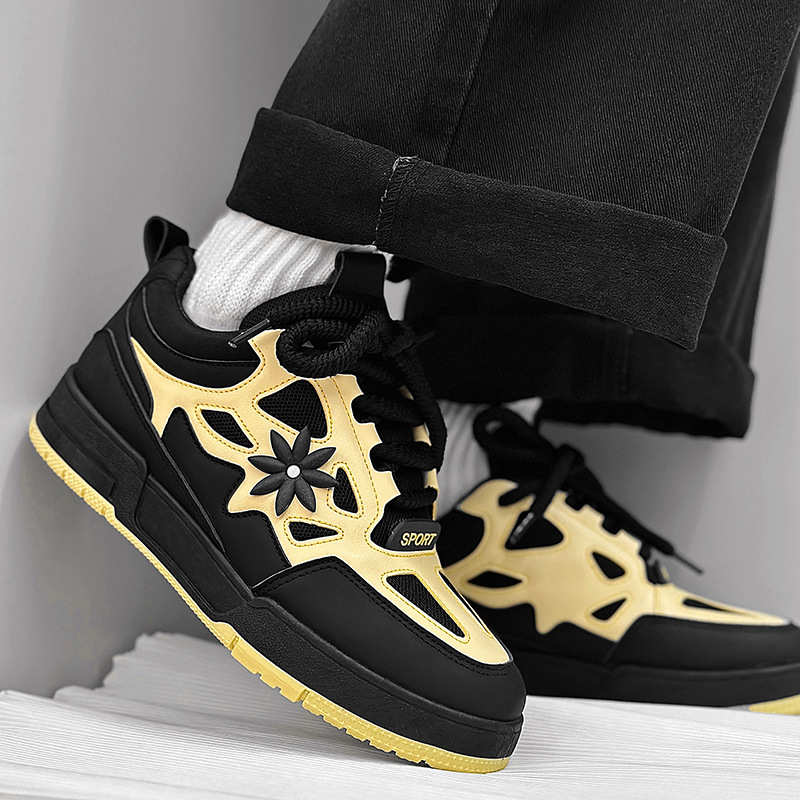 2026 new Spring New Men's Shoes: Korean Style Trendy Shoes Bread Shoes Men's Casual Shoes Travel Shoes Sports Shoes