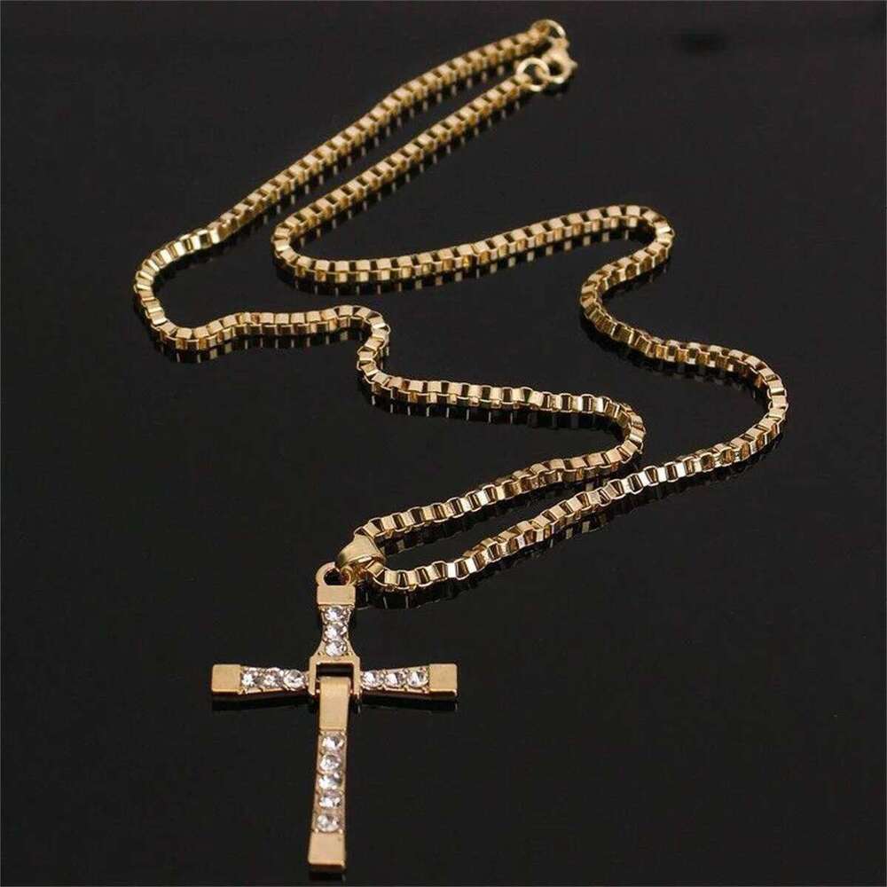 Classic Rhinestone Sliver Color Pendant Men Crystal Jesus Cross Necklace Activity Male Gift Jewelry Wholesale Dropshipping H260112