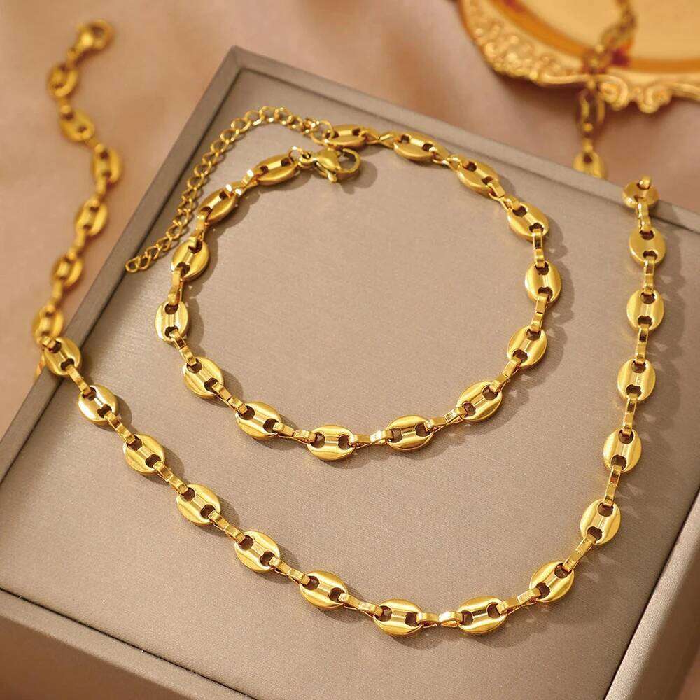 Stainless Steel Set Necklaces Bracelet with Cute Pig Nose Hollow Carving High-end textured jewelry set For Women Jewelry - view 3