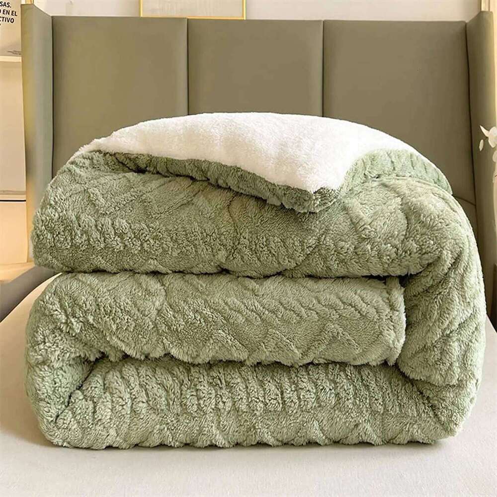 High End Thickened Winter Warm Blankets for Beds Artificial Lamb Cashmere Weighted Blanket Thicker Warmth Duvet Quilt Comforter XJ260112