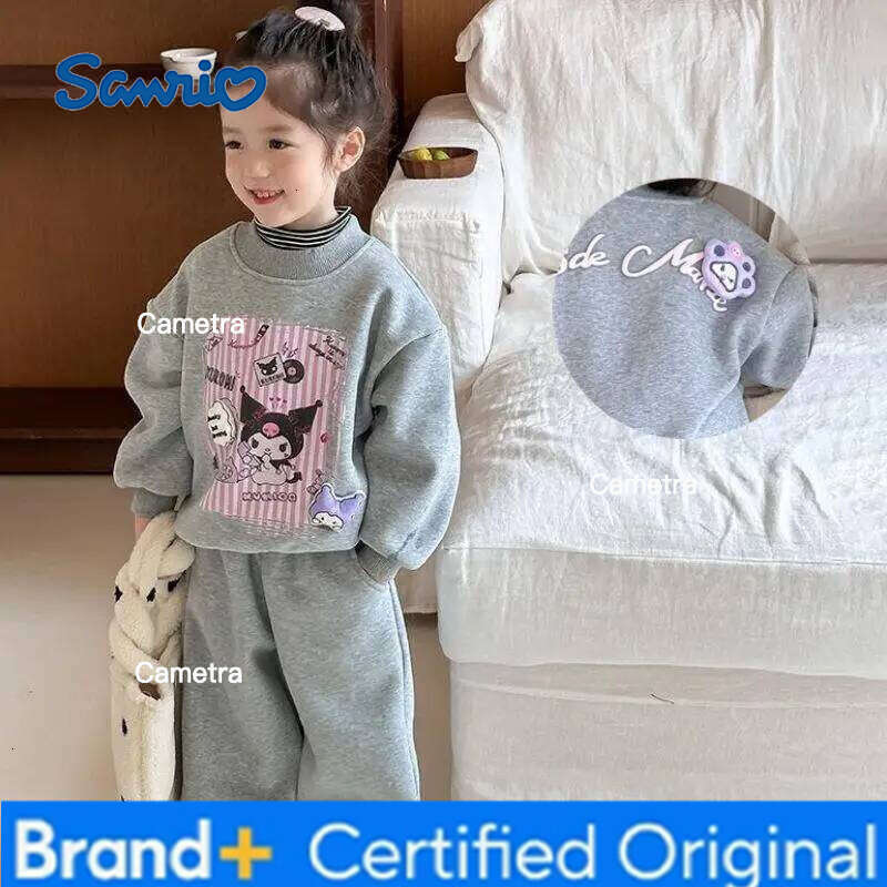 Sanrio HelloKitty Girl Loungewear set Kawaii Kuromi Anime Fashion Autumn and Winter Casual Student 2-Piece Set Child Clothing Sweatsuit H260112