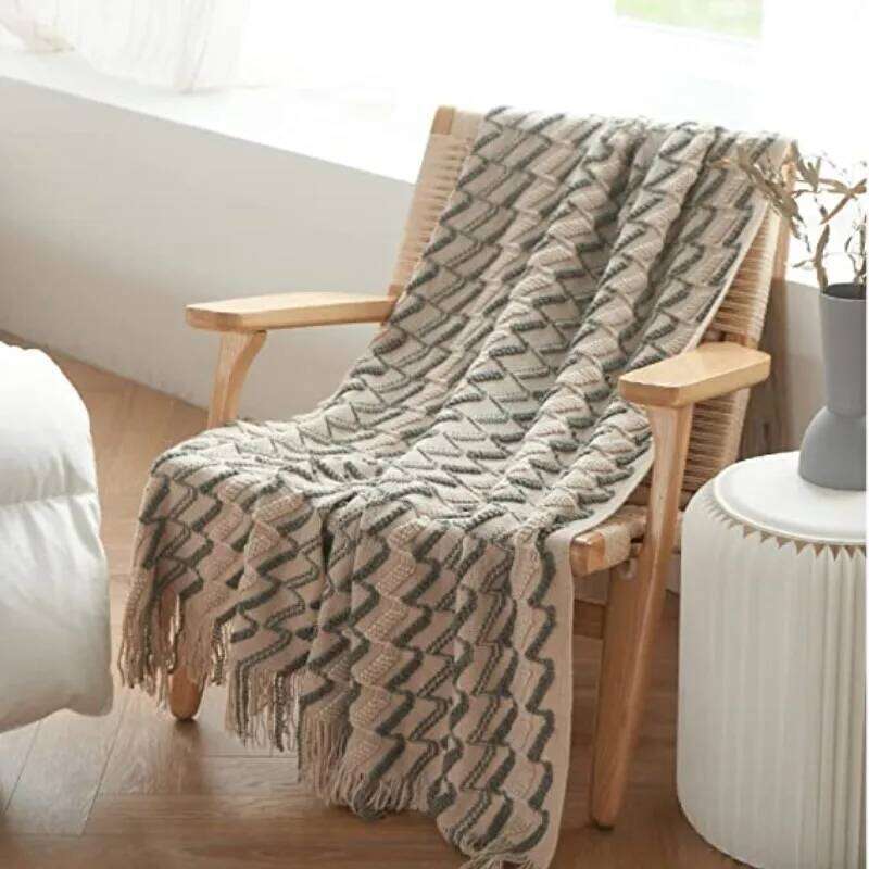 Khaki Jacquard Knitted Throw Blanket with Tassel Soft and Cozy Acrylic Wave Christmas Gift Blankets for Home Decor Bed Travel XJ260112