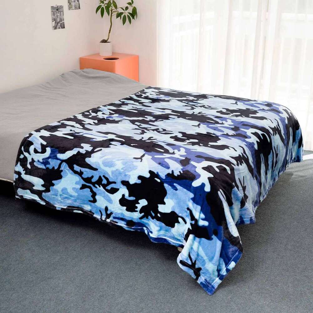 Camouflage Printed Sofa Bed Travel Camping Living Room Office Conditioning Blanket for All Seasons Gifts XJ260112