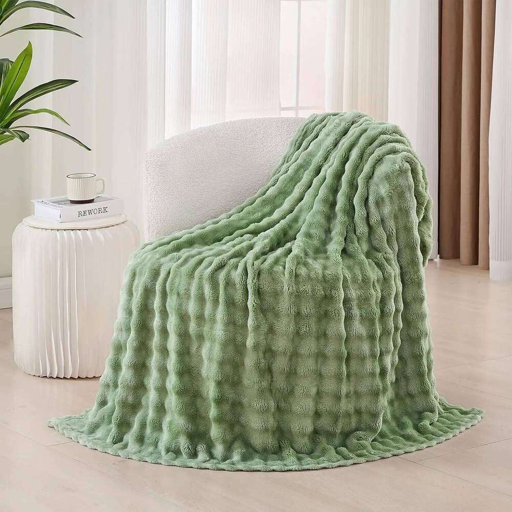 Sage Green Fleece Throw Super Soft Lightweight Fuzzy for Bedroom Home Decor Cozy Fluffy Bubble Blanket Gift XJ260112