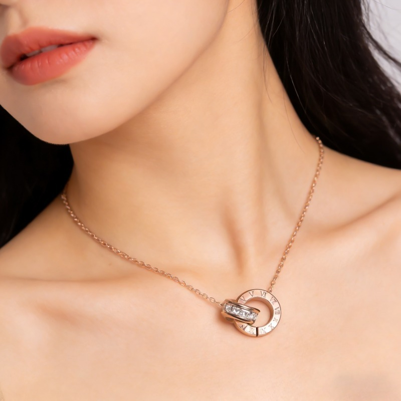 Women's Roman Numeral Double Circle Cubic Zirconia Titanium Steel Necklace Dainty Light Luxury Clavicle Chain Trendy Fashion Jewelry