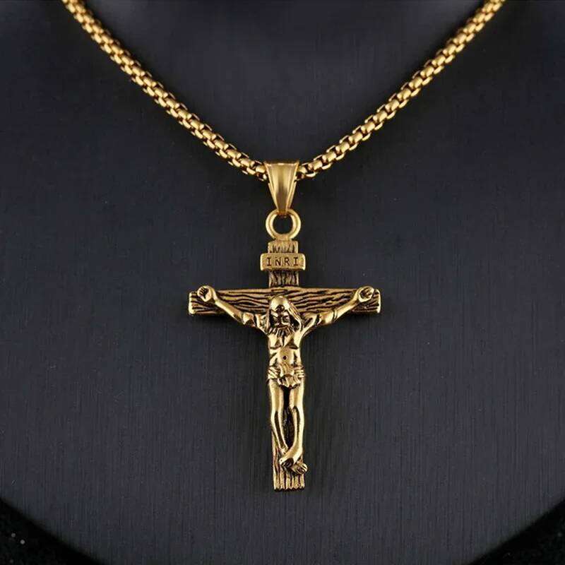 2025 Religious Jesus Stainless Steel For Men Gold Silver Color Cross Pendent With Chain Necklace Jewelry Gift H260112
