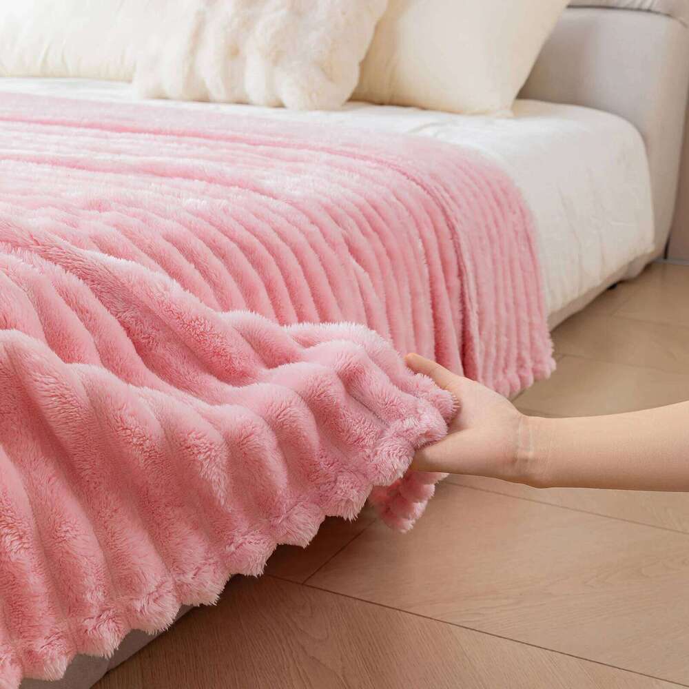 1pc thick flannel blanket, a comfortable warm blanket bedrooms, suitable for sofas, beds, and seasonal gifts XJ260112