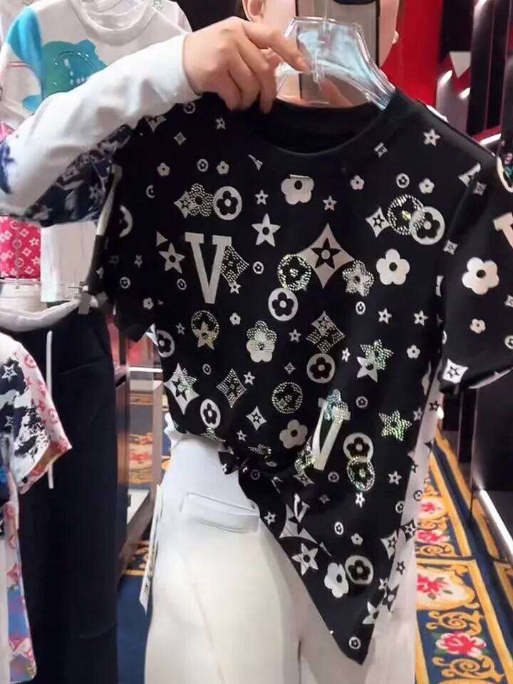 Luxury Diamond Geometry Designer Fashion Pattern Retro T Shirts White Cotton Summer Short Sleeve Tees Top High Street Fashion Women Niche Clothes