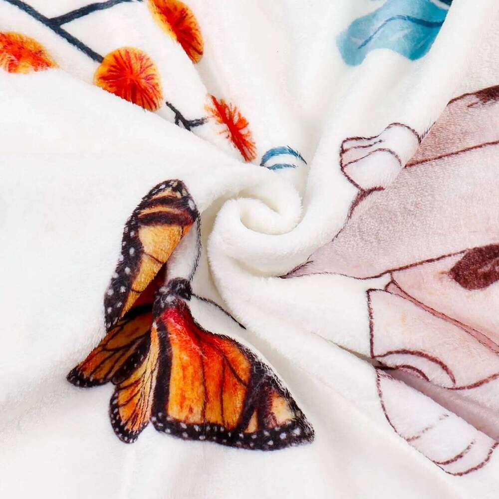 VIKAMA Cartoon Giraffe, Elephant Print Throw Blanket. Soft And Warm, Washable, Nap Blanket On Bedroom Or Living Room Sofa. XJ260112