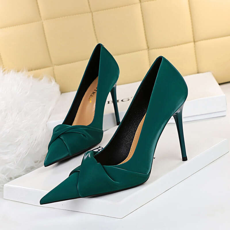 Free high quality shipping Korean Style Elegant Banquet High Stiletto Heels Slimming Shallow Mouth Pointed Toe Bowknot Women's Single Shoes