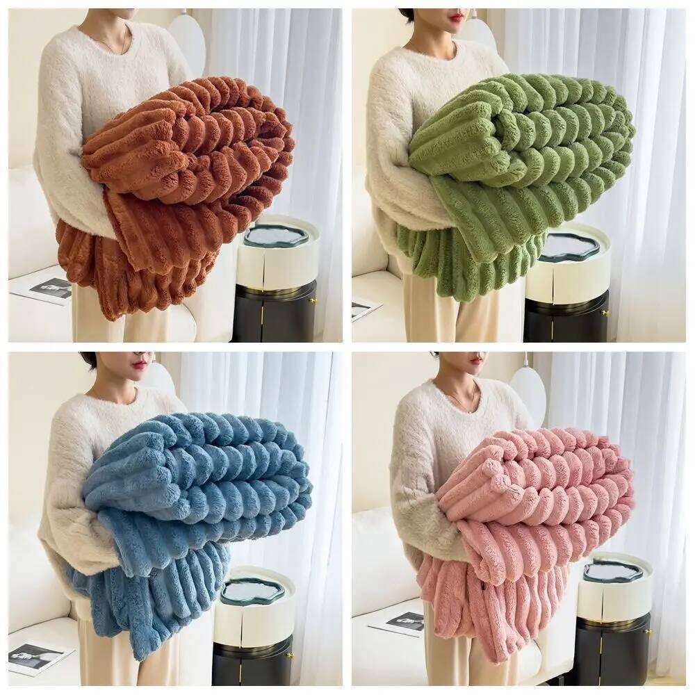 Warm Striped Blankets Ultra Soft Faux Rabbit Fur Throw Blanket Conditioning Quilt Fluffy Throws for Couch Chair Sofa XJ260112