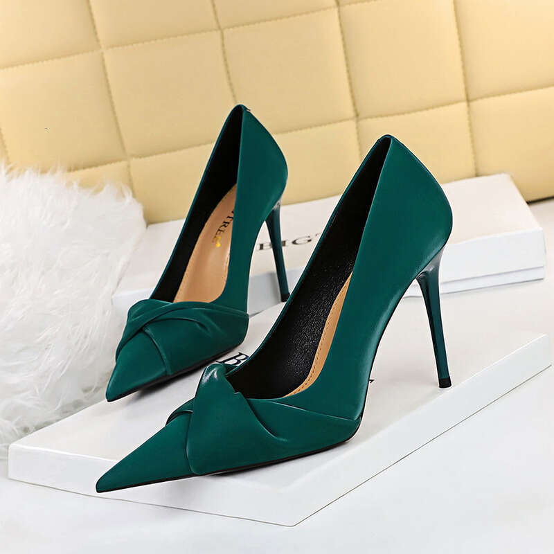 Free high quality shipping Korean Style Elegant Banquet High Stiletto Heels Slimming Shallow Mouth Pointed Toe Bowknot Women's Single Shoes