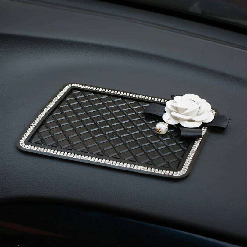 Crystal Anti-Slip Mat Flower Diamond Non Slip For Phone Sunglasses Holder Sticky Pad Car Interior Decor Accessories
