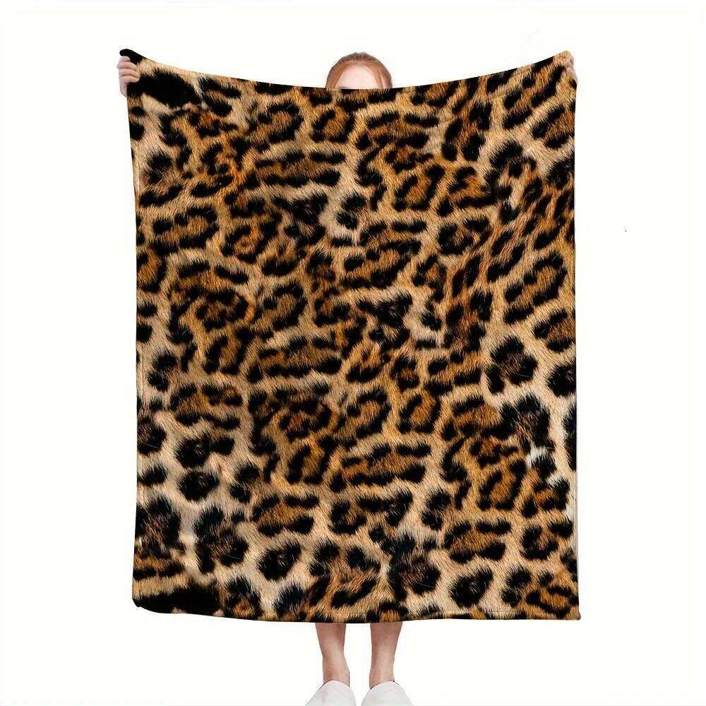 Luxurious Leopard Print Flannel Blanket - Soft Warm All-Season Multicolor Contemporary Style | Bed & Sofa XJ260112