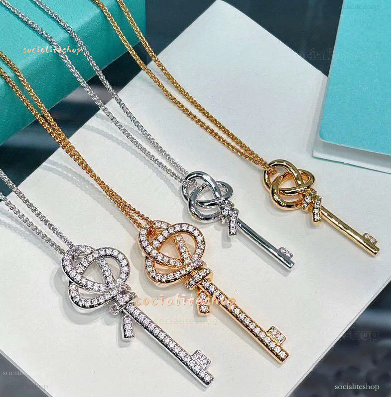 Tiffanyxx Necklaces Luxury Knot Love Key Diamond Necklace Tiffanycolove Keys Necklace Victoria Diamond Key Jewelry For Women Tiffanyxcolove Necklace 1D5