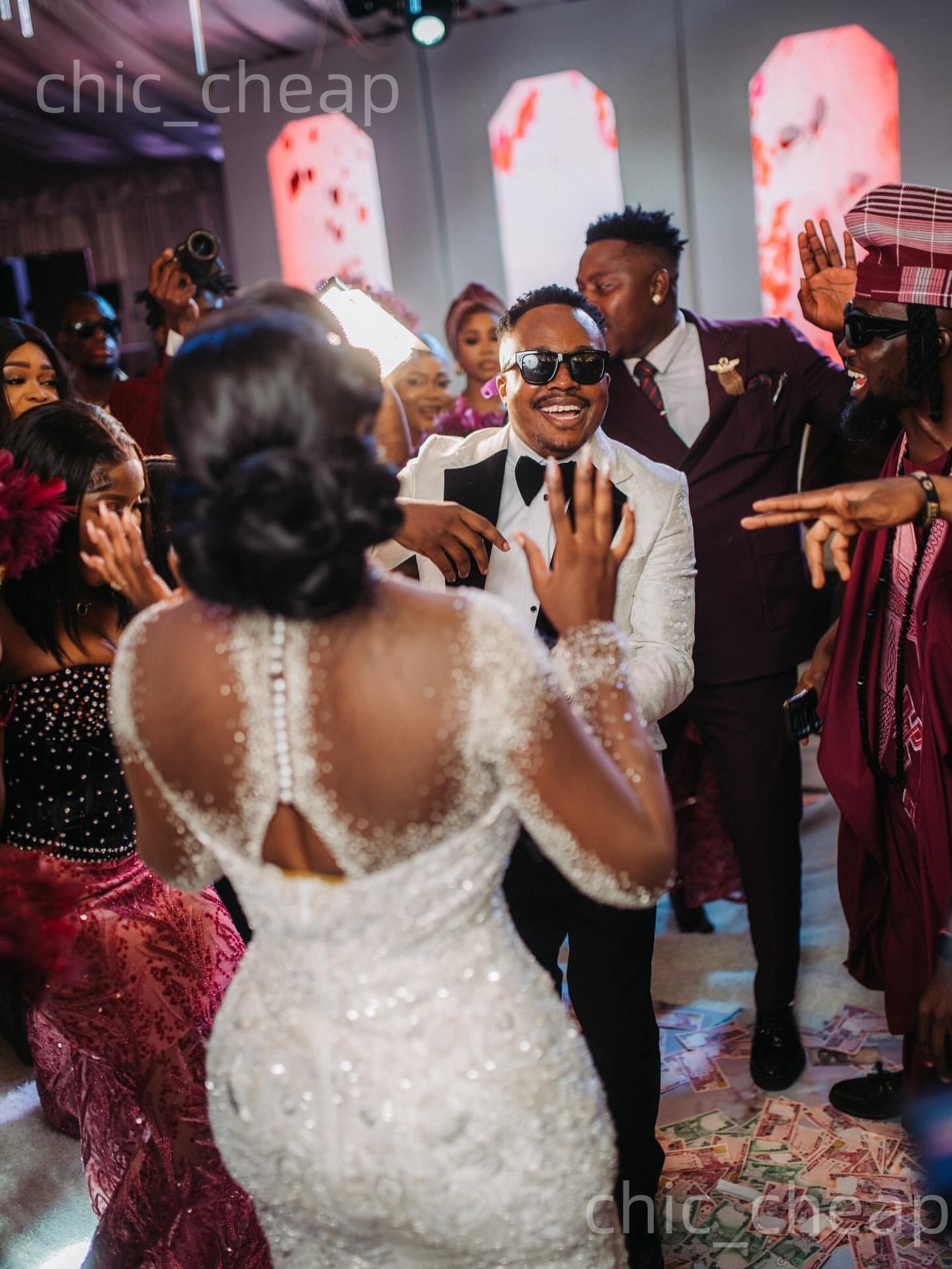 African Aso Ebi 2026 Ivory Mermaid Wedding Dress Beaded Full Sleeves Sheer Neck Sequined Sparkly Elegant Bridal Gowns Dresses ZJ212