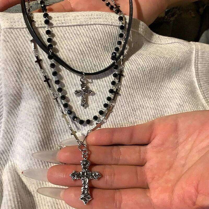 Gothic Punk Y2K Black Cross Pendant Necklace for Women Men 2025 Vintage Multi Layer Bead Necklaces 90s EMO Charm Jewelry Gifts H260112