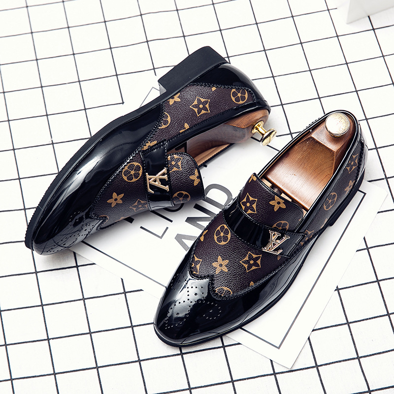 new Free shipping luxury shoes Large size 38-48 breathable hollow pointed leather shoes with buckle formal casual wear