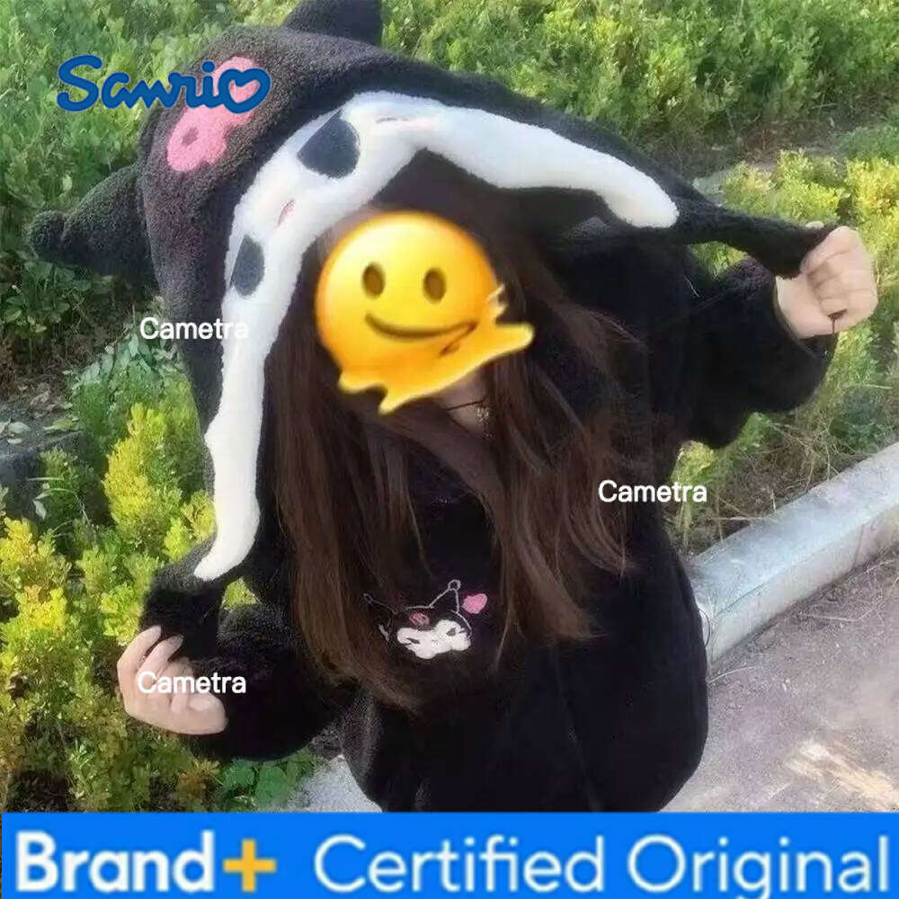 Sanrio Cartoon Winter Thickened Plush Jacket Cinnamoroll Hello Kitty Kuromi Women Warm Coat Anime Kawaii Girls Cute Cotton Clothes Tops H260112