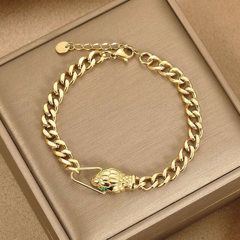 Multicolor Heart Charm Gold Cuban Chain Bracelet European American Retro Personality Niche Non-Tarnish Versatile Trending Jewelry Free Shipping