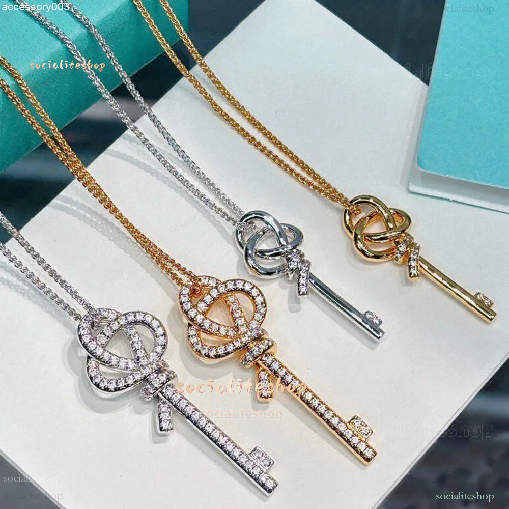 Pendant Necklaces Tiffanyxx Necklaces Luxury Knot Tiffanycolove Key Diamond Necklace Love Keys Necklace Victoria Diamond Key Tiffanyxcolove Necklace A99