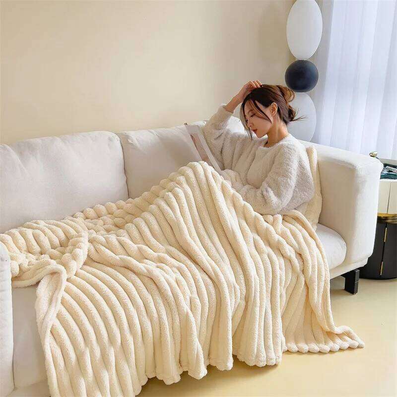 Solid color thickened warm rabbit plush flannel milk fleece cover nap sofa blanket XJ260112
