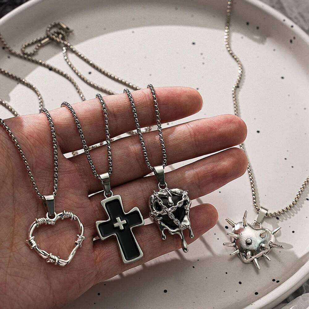 Y2K style personalized love pendant necklace set, punk chain thorn heart cross necklace, suitable for women's daily and party H260112