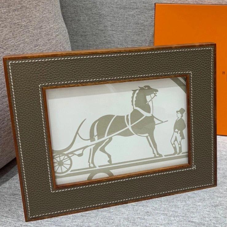 Wooden Pictures Mahogany Smooth Calfskin Simple Can Hold 7 Inch Photo Frame Modern Decor H260306